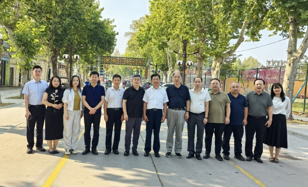 1790159687211856.jpg 活动集体合影照.jpg
